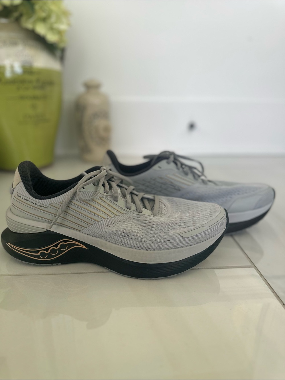 Saucony Endorphin Shift 3 Running Shoes Men’s 10.5 Excellent Condition - Picture 3 of 10
